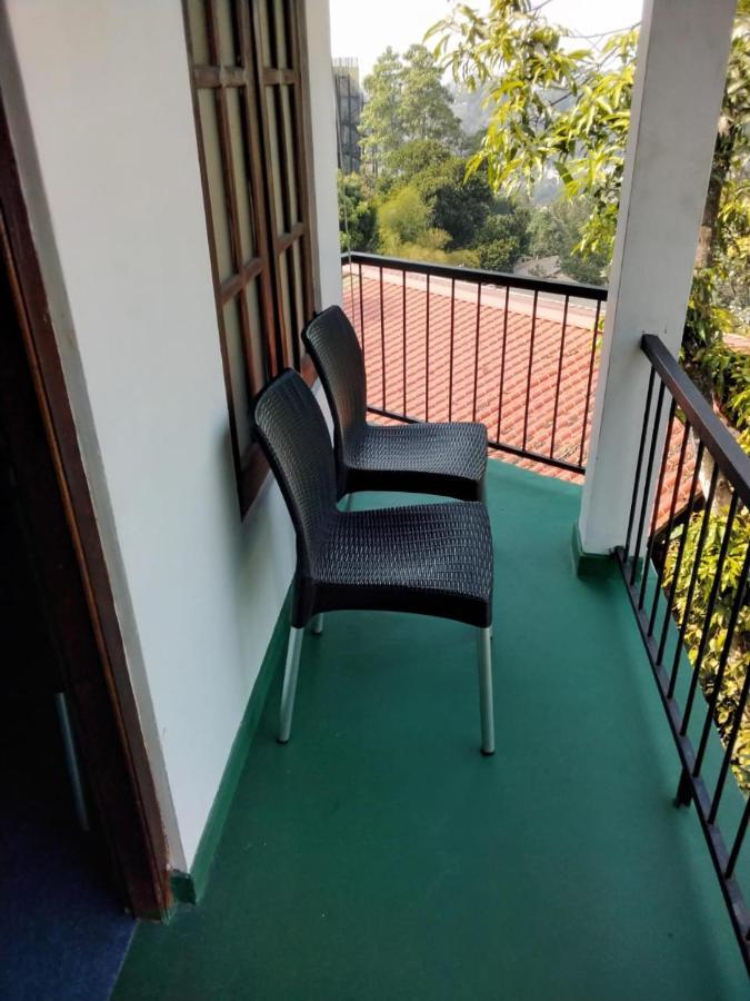 Jily Stay Kandy Exterior photo